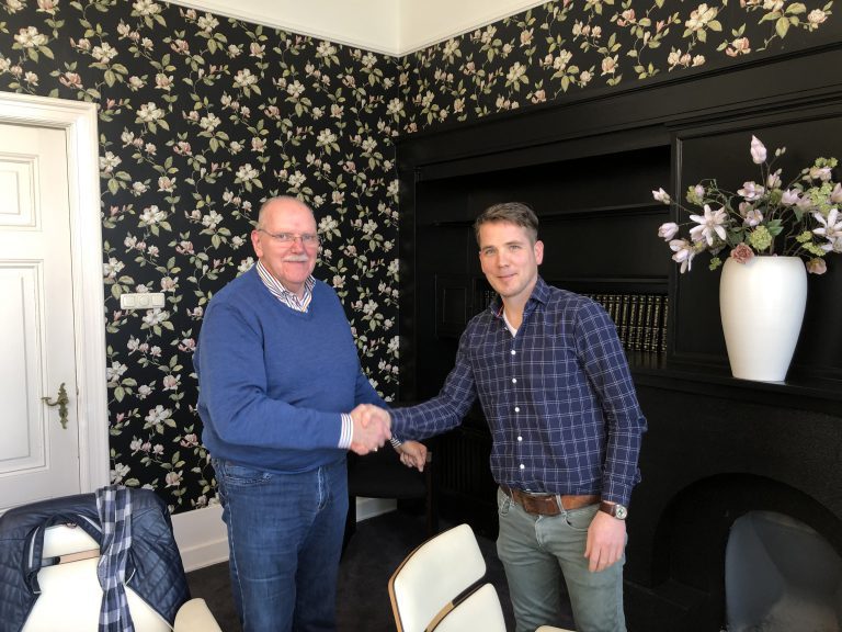 01AE07DB-346B-46D7-9649-5C24FA4DB72E